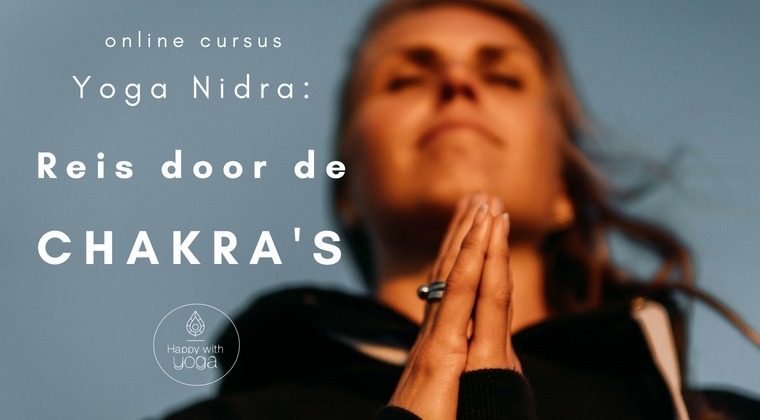 Reis-door-de-chakras-happy with yoga banner