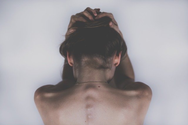 fibromyalgie en voeding vrouw