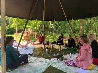 stilte retreat buiten zijn