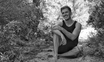 sven happy with yoga team